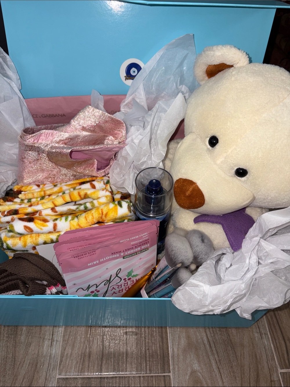 Women’s Gift Set | Accessories & Plush Bear Bundle